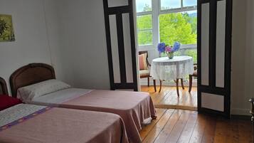 2 chambres, Wi-Fi, draps fournis