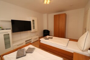 2 chambres, accĂšs au Wi-Fi (inclus)