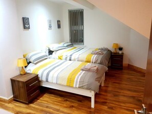 3 bedrooms, iron/ironing board, free WiFi, bed sheets