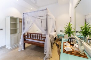 Standard-Doppelzimmer, 1 Queen-Bett, Gartenblick | Zimmersafe, Verdunkelungsvorhänge, schallisolierte Zimmer