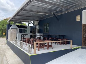 Restaurant - OYO 75577 Palace Hostel (Bangkok)