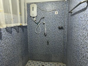 Deluxe Room | Bilik Mandi