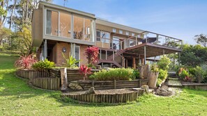 Exterior - Ocean Views Over Rosedale Beach (Rosedale)