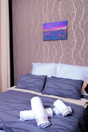 1 habitación, tabla de planchar con plancha, wifi y ropa de cama 