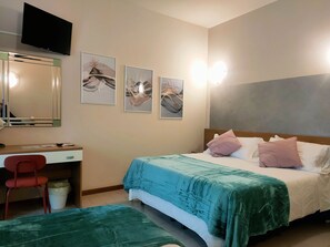 Classic Quadruple Room