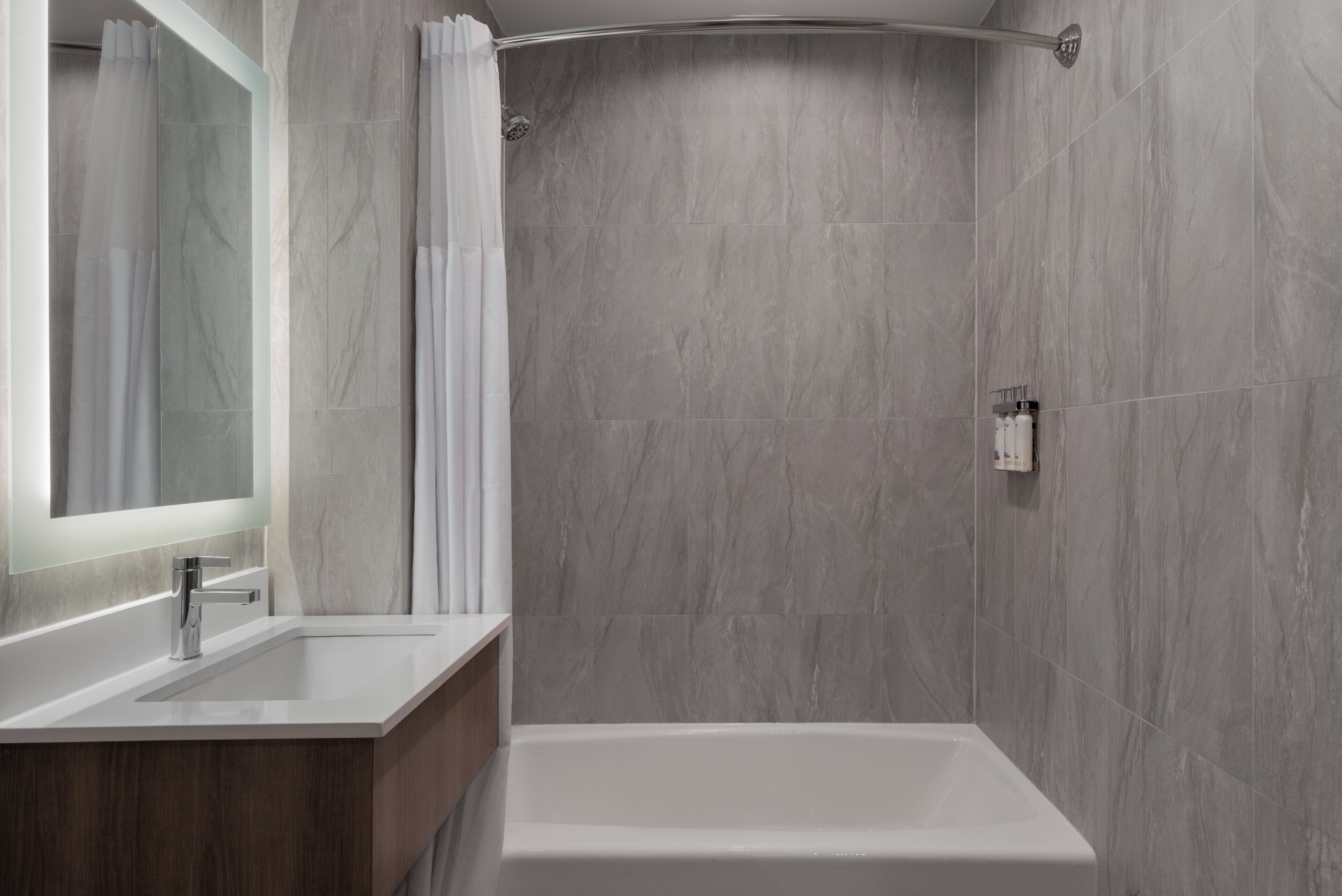 Foto - Holiday Inn Express & Suites Bronx - Zoo Area by IHG