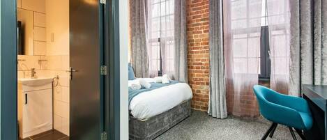 Studio | Een strijkplank/strijkijzer, gratis wifi, beddengoed