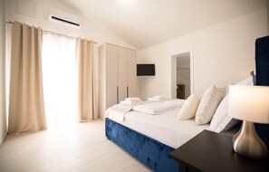 5 Schlafzimmer, Bügeleisen/Bügelbrett, Reisekinderbett, kostenloses WLAN