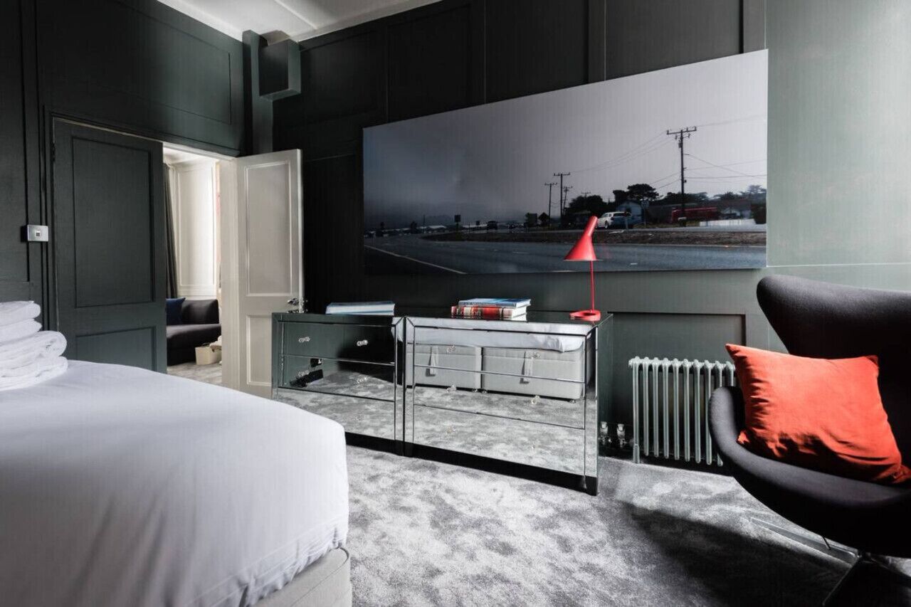 1 chambre, fer et planche à repasser, lit parapluie, Wi-Fi gratuit