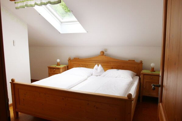 1 habitación, internet y ropa de cama 