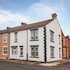Immaculate 6-bed House in Newcastle