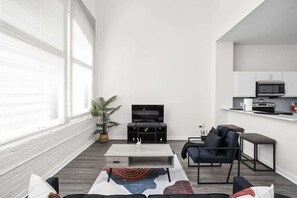 تلفزيون، مكتب