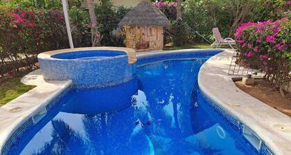 Superbe Villa Avec Piscine Lagon Et Jacuzzi à Débordement