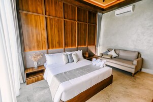 1 habitación, minibar y caja de seguridad en la habitación