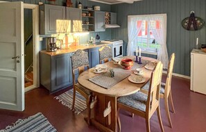 Dining - 1 bedroom cozy home in Vormsund (Vormsund)