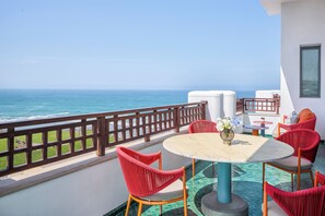 Deluxe Suite, 1 Bedroom | Terrace/patio