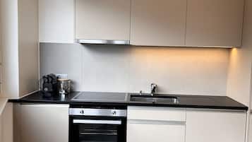 Apartment | Private kitchen | Full-size fridge, microwave, oven, dishwasher