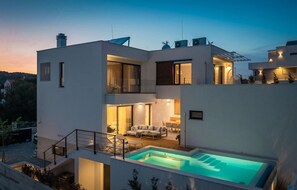 Exterior - Cozy home in Jezera with sauna (Jezera)