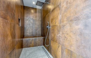 Spa - Lovely home in Tinjan (Tinjan)