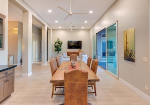 Dining - Luxury Scottsdale Retreat with Heated Pool (Scottsdale)
