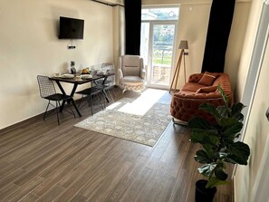 Apartamento familiar | 2 dormitorios, escritorio, espacio para trabajar con un portátil