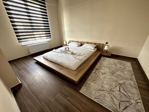 2 bedrooms, desk, soundproofing, iron/ironing board