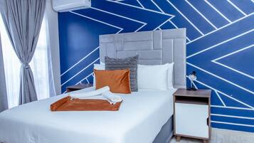 Habitación estándar | 1 habitación, decoración personalizada, muebles diferentes y escritorio