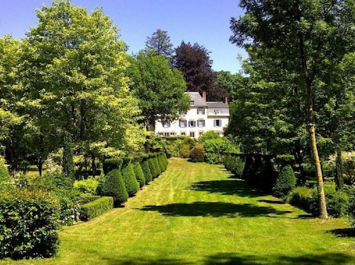Le Charme, gîte sur propriété de 5ha+piscine