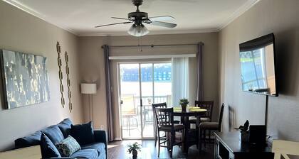 The Point in Walden. Lakeside Unit with Availability Memorial Weekend. Book Now!