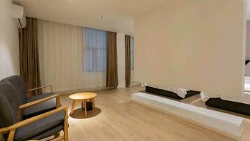 Superior Suite | Egyptian cotton sheets, premium bedding, pillowtop beds