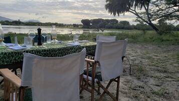 Outdoor dining