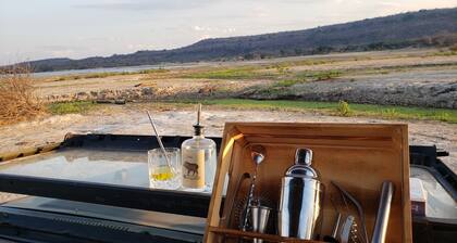 Makubi Safari Camp by Isyankisu