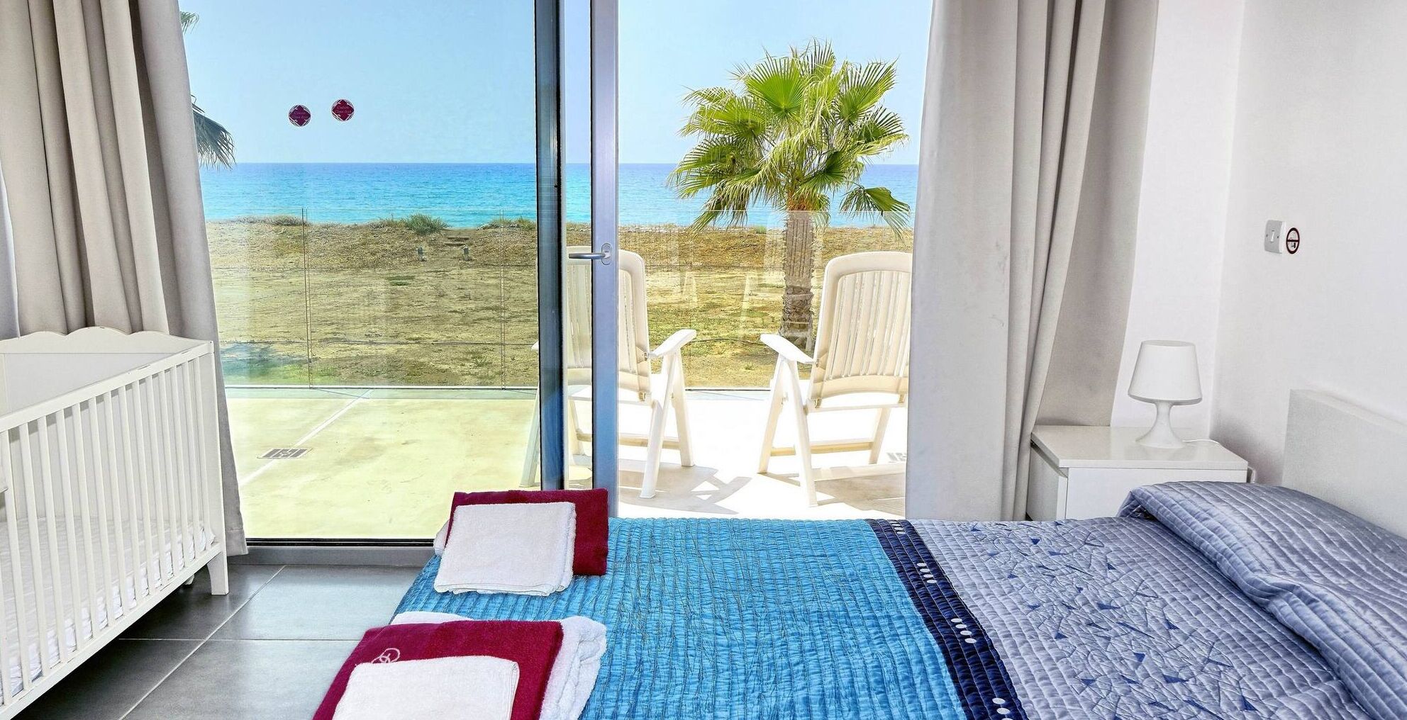 4 bedrooms, iron/ironing board, internet