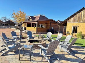 Property grounds - Adventure Cabin within the Heart of Arizona! Pickle ball court! (Payson)