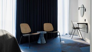 Surmatelas, bureau, espace de travail pour ordinateur portable