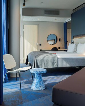 Surmatelas, bureau, espace de travail pour ordinateur portable