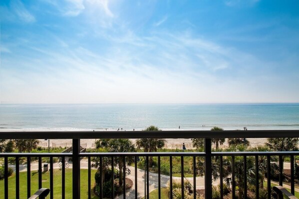 Property grounds - Azure Allure Dual Balconies, Oceanfront Escape (Myrtle Beach)