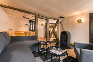 Living area - Einzigartiges Fachwerkhaus aus 1801 mit Charme und Großem Garten (Breuberg)