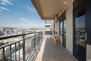 Comfort Apartment | Balcony - Stay Inn on Vardanants 18/2 (Yerevan)