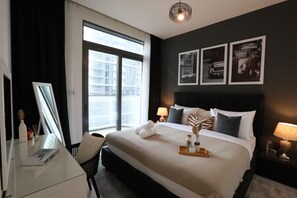 Luxury Apartment | 2 bedrooms, in-room safe, iron/ironing board, free WiFi - Manzil - 2BR | Emaar Beachfront | Sea View & Beach (Dubai)