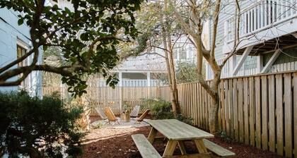 The Bungalow Lounge S