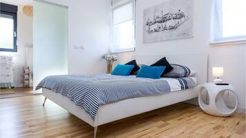 3 Schlafzimmer, Bügeleisen/Bügelbrett, Reisekinderbett, kostenloses WLAN