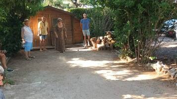 Enceinte de lâhĂ©bergement