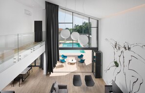 A heated pool - Awesome home in Liznjan (Liznjan)