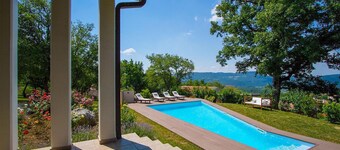 Awesome home in Buzet