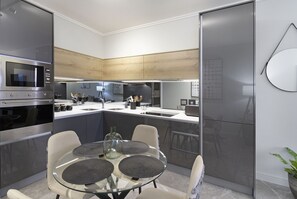 Apartment (1 Bedroom) | Interior