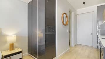 Apartment (0 Bedroom) | Interior