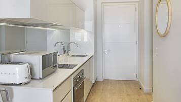 Apartment (0 Bedroom) | Interior