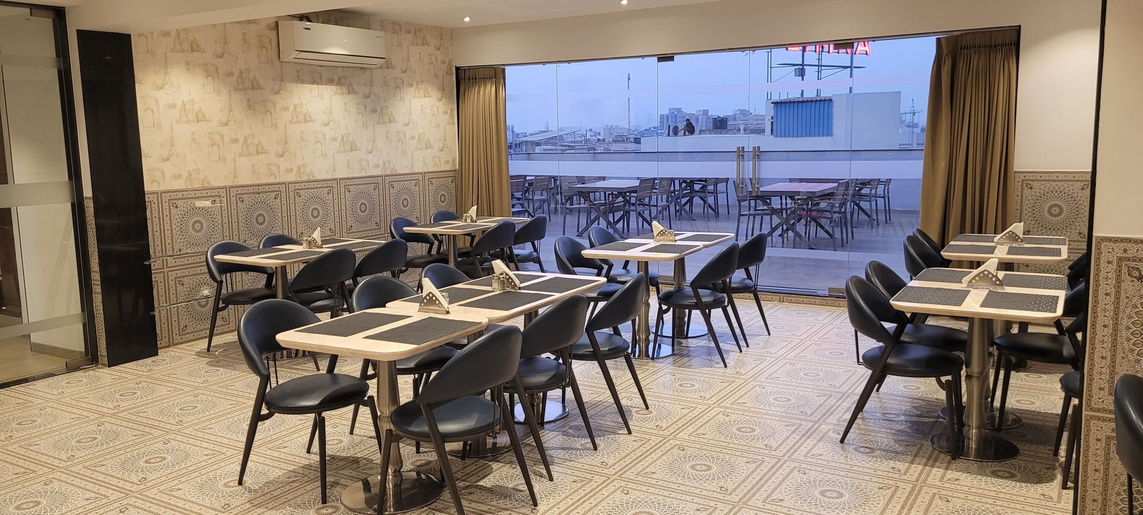 Photo - Hotel Elements Surat