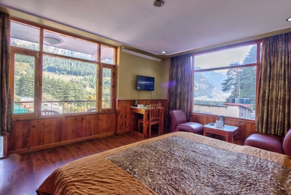 Dobbeltrom – superior | Wi-fi (inkludert) og sengetøy